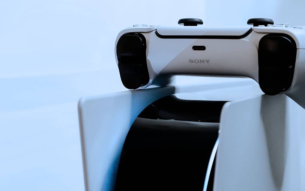 Sony Plans to support PlayStation 4 until 2023 - You can expect more  Cross-Gen Game : r/PS4